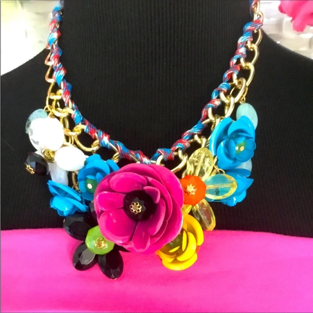 💖See New Listing💖Multicolor Metal Floral Chunky Bib Statement Necklace Flower - Picture 4 of 5